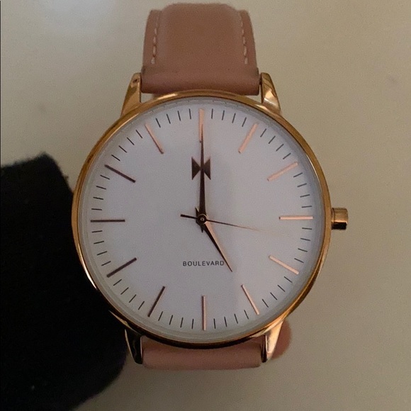 MVMT watch